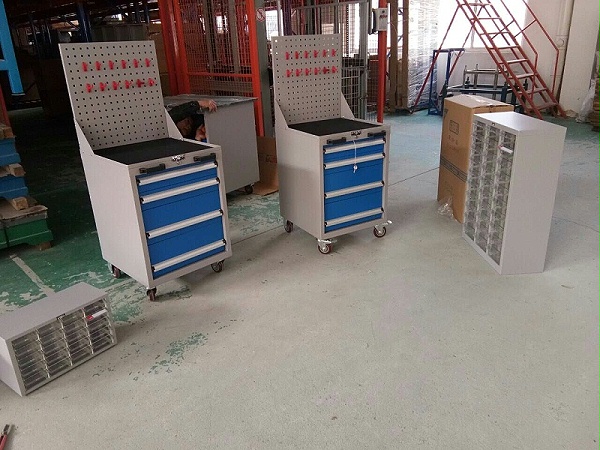 工具柜厂家
