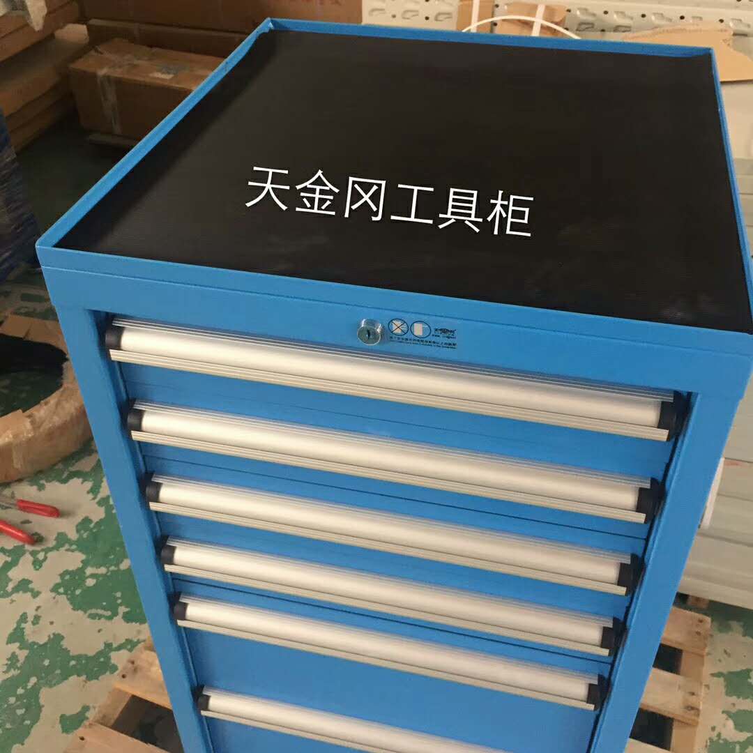 挂板工具车